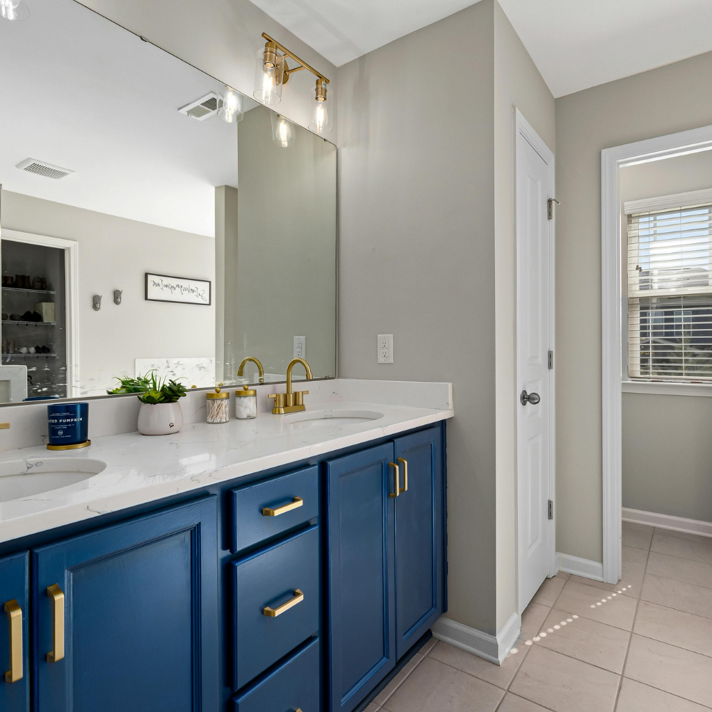 Bathroom Remodeling 38